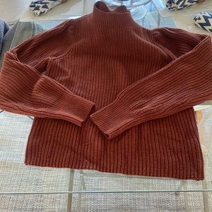Women’s Cotton 525 Sweater Size Small         Rusty brown in color